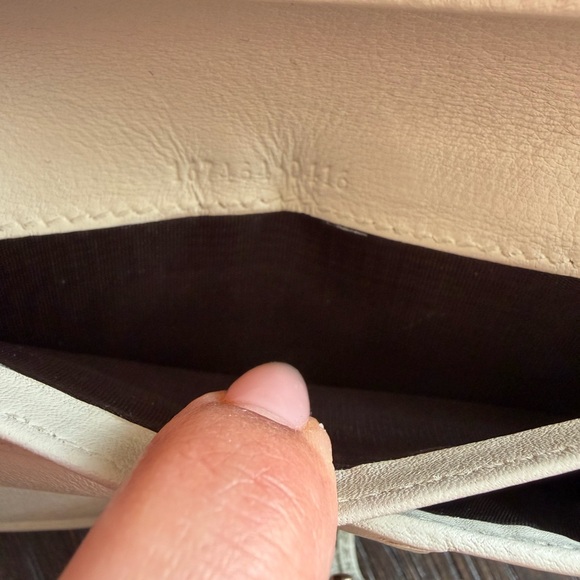 Gucci GG Guccisima Ivory Cream/White Monogram Leather Long Wallet - Picture 10 of 10